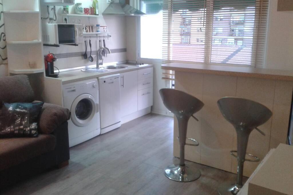 Bonito Apartamento Cerca Del Puerto 马拉加 外观 照片